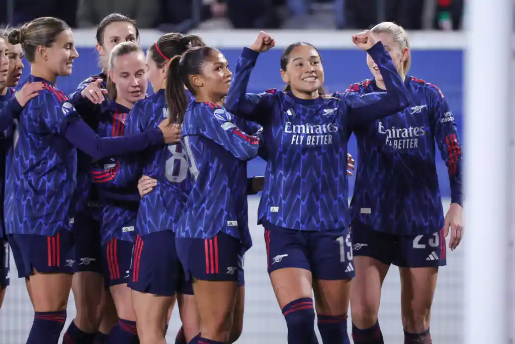 First UWCL goal for Olivia Smith!