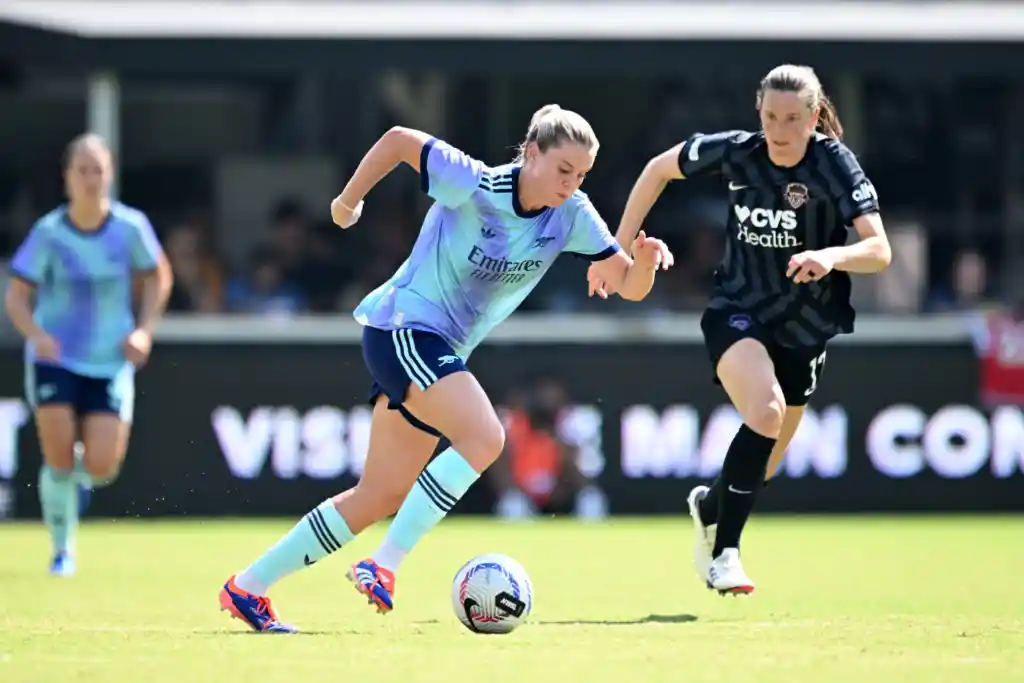 NWSL LOOKS ABROAD WITH INTERNATIONAL WEEKEND FRIENDLIES