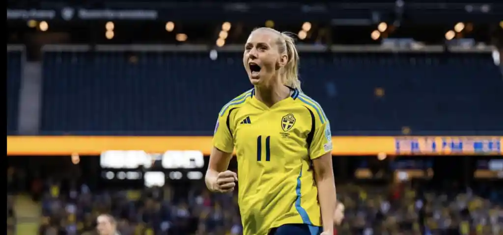 Blackstenius' hattrick secured Sweden's first-ever place in the Nations League semi-finals