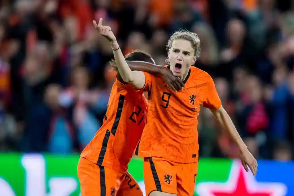 Watch Vivianne Miedema score her 98th and 99th goal for the Netherlands