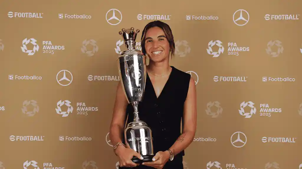 Mariona Caldentey is PFA player of the year. check her best goals