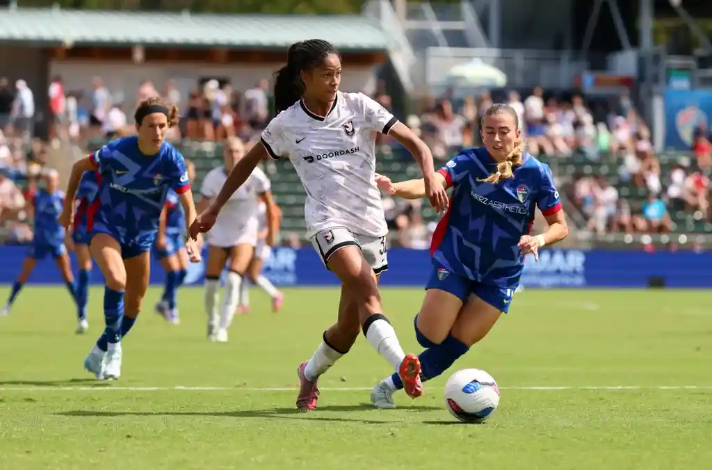 First NWSL goal for Sveindís Jane Jónsdóttir!