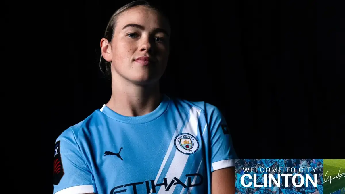 Lauren Hemp is injured. But no need to worry, Man City has Grace Clinton!