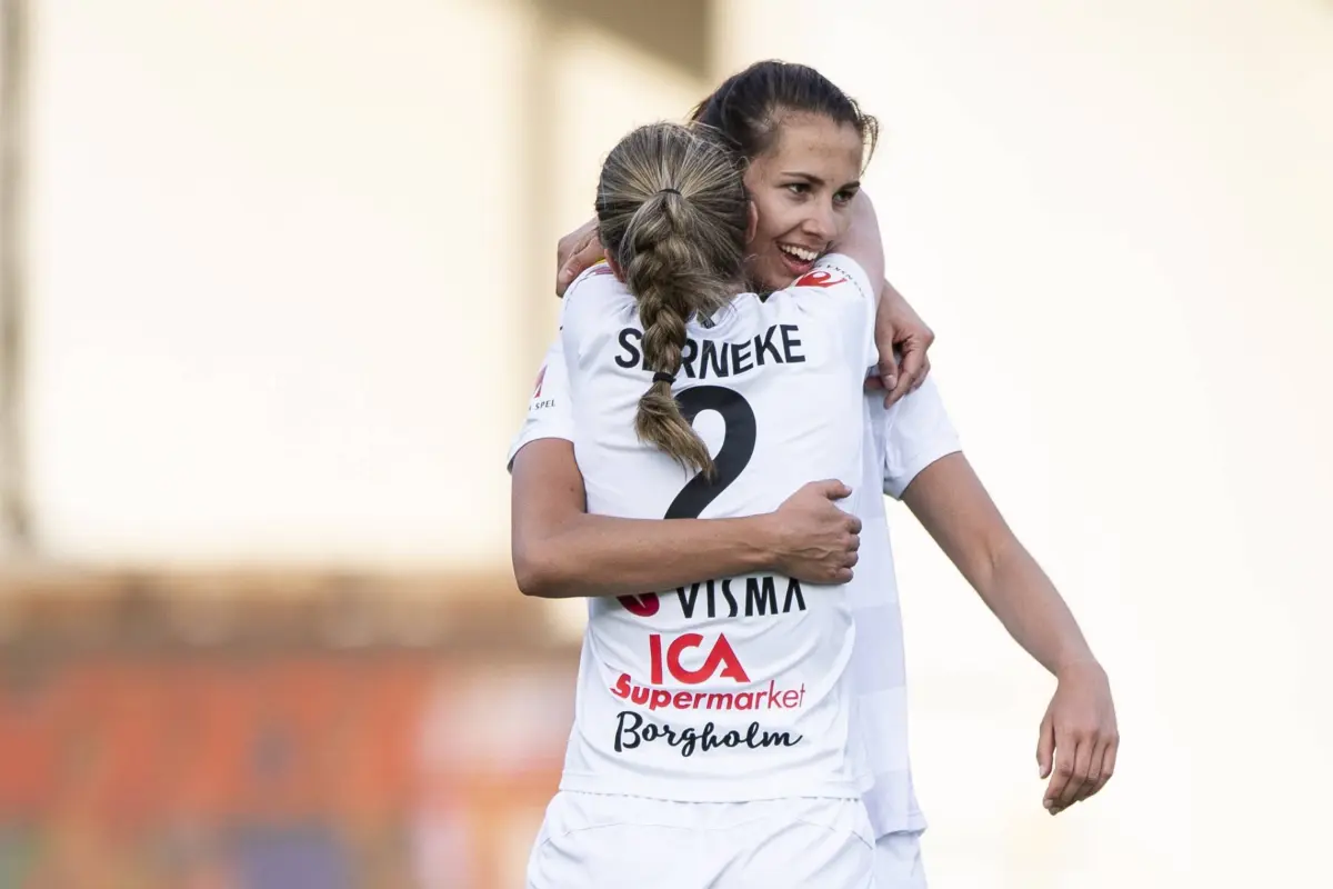 Nellie and Elin Karlsson: Twins united by football and divided by injury