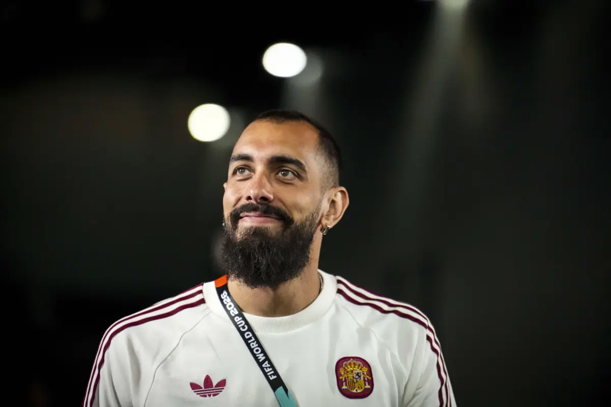 World Champion and women's football ally. The story of Borja Iglesias and why his voice mattered