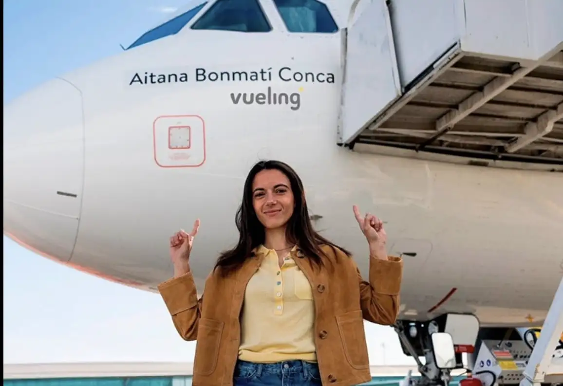 Bonmati is the first female footballer to have a plane named after her