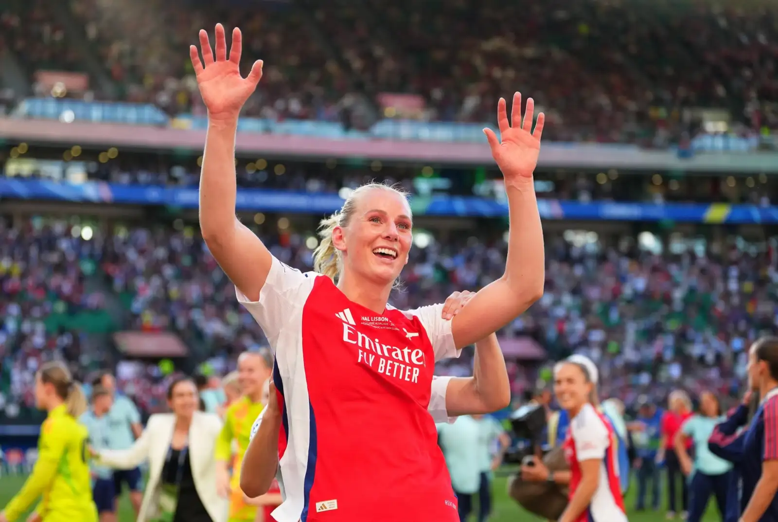 Arsenal Women are European Champions after beating Barcelona 1:0