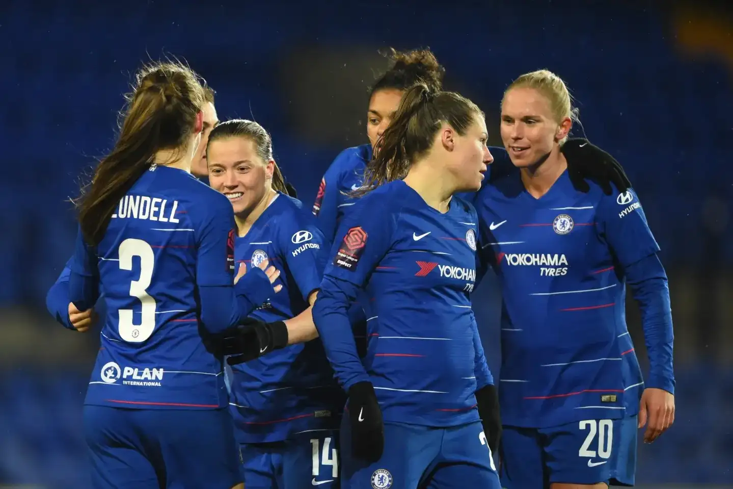 Fran Kirby makes it 4-0 Chelsea against Sunderland!