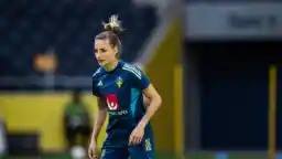 Nathalie Bjorn is Sweden's best footballer for the first time