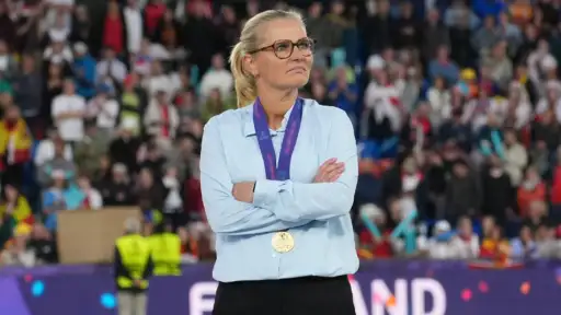 BBC SPOTY 2025: Lionesses coach and young star scoop major awards