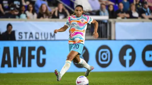 French international Cascarino is leaving San Diego Wave for London City Lionesses