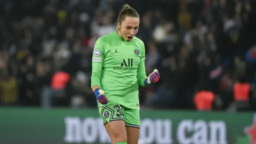 EXCLUSIVE FOR QUEENBALLERS: Votíková's first words after signing Arsenal