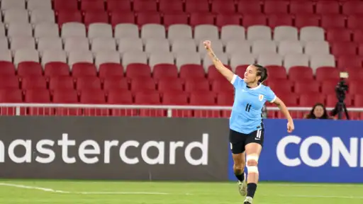 For Her Mum: How Esperanza Pizarro Found Strength in Football