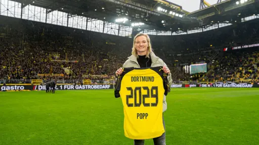 For the badge. The story of building Borussia Dortmund