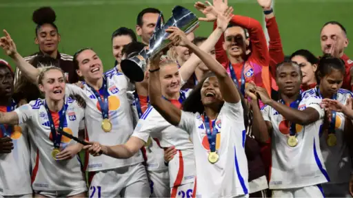 Lyon win fourth French women's crown in a row