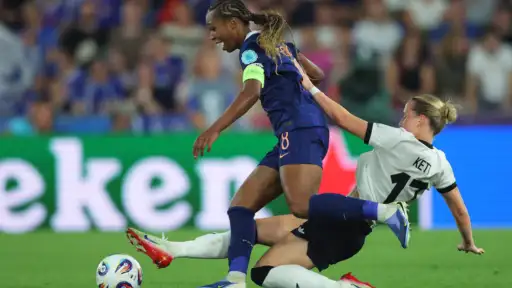 Au revoir! The last semifinalists are the Germans. Even though they played with ten players