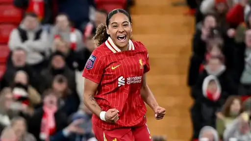 Arsenal to break world-record fee by signing Liverpool’s Olivia Smith for £1m
