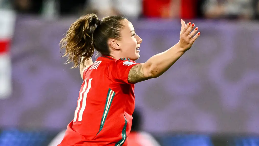 Late Drama as Wales Snatch Point Against Czechia