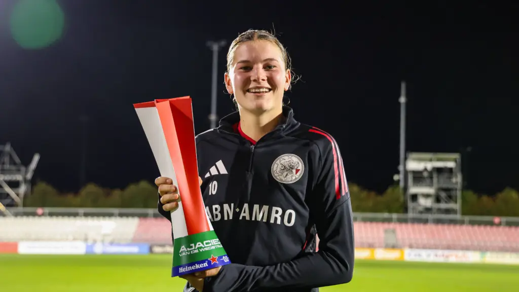 Ajax or Harvard? Renée van Asten is the Netherlands’ next name to watch