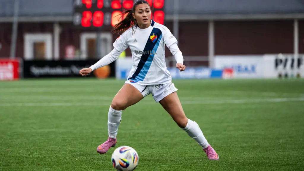 She played at a World Cup before she could even drive. Now Casey Phair is starting a new chapter in Europe