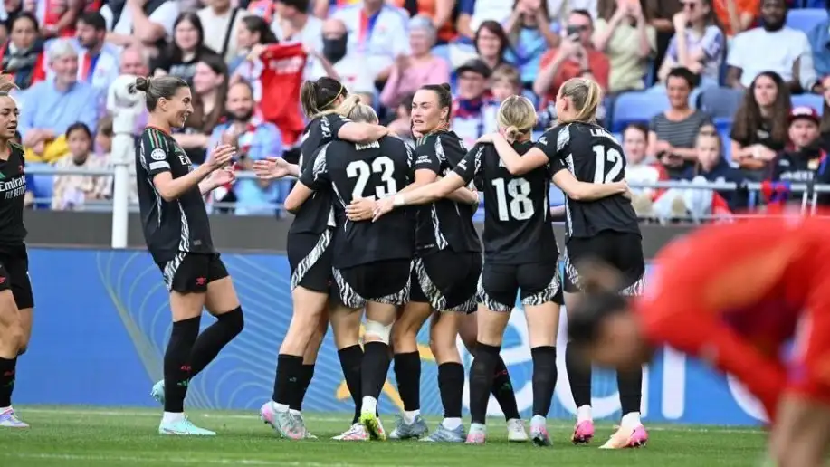 What a comeback! Arsenal turn semi-final around and play UWCL final for the first time in 18 years