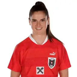 Sarah Zadrazil