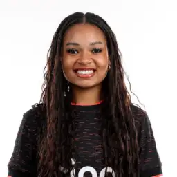 Isabella Obaze