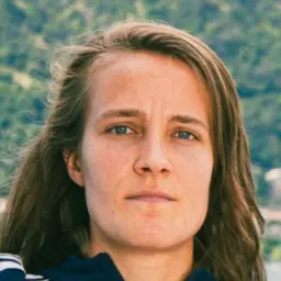 Elena Pisani