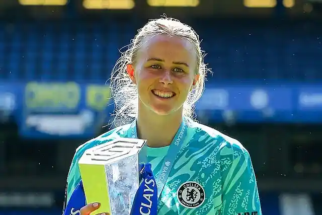 Doctors told her she couldn’t play football, now she is Chelsea and England's no. 1. Discover Hannah Hampton's story