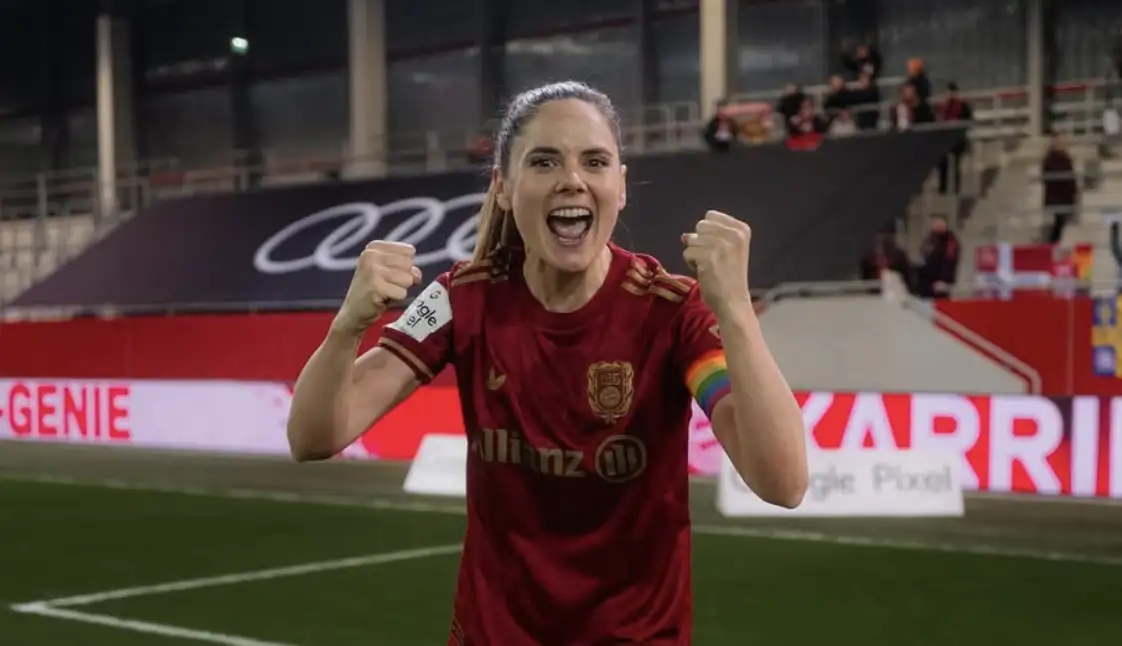 Sad news from Munich. Sarah Zadrazil tore her ACL