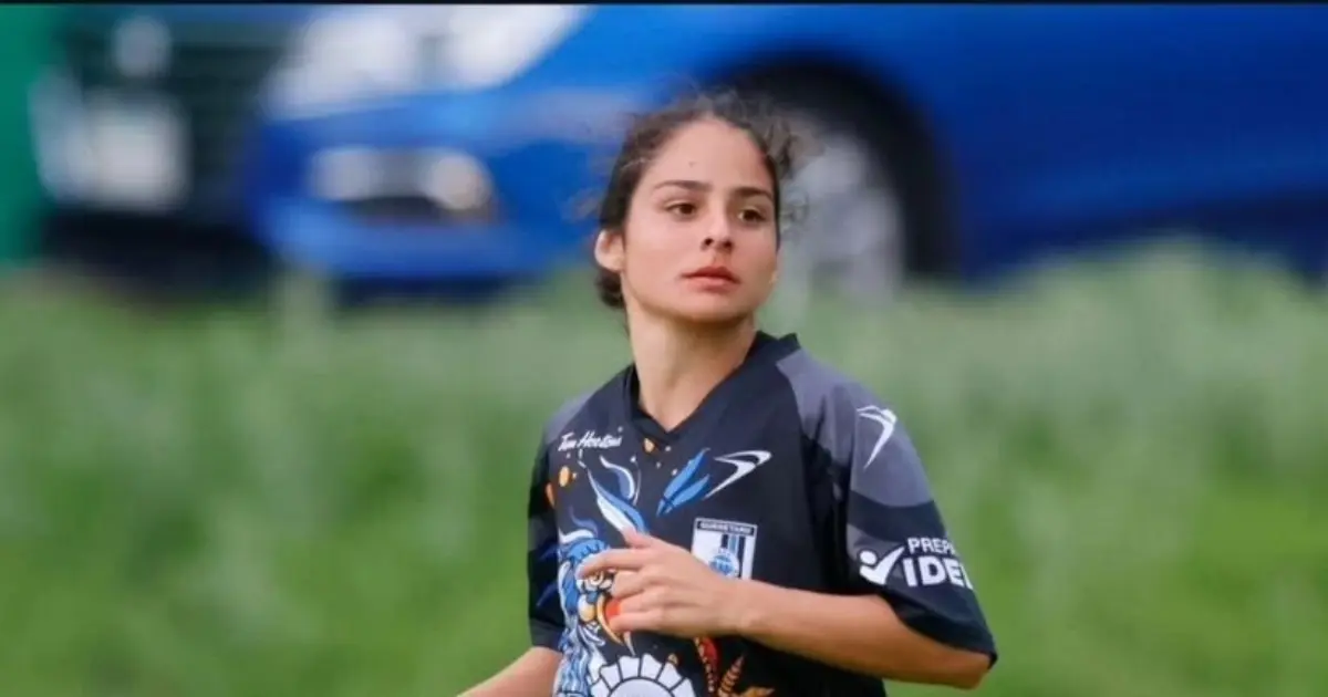 Emily Flores | QueenBallers Player profile