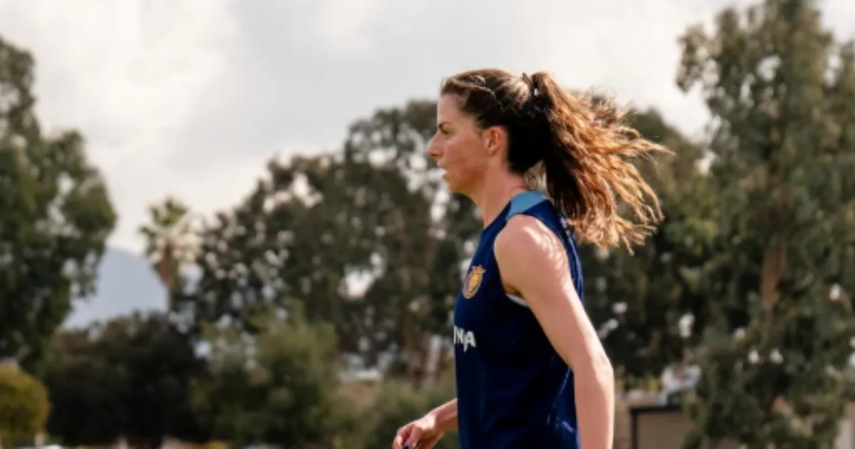 Paige Rolin Paige Cronin women's football profile | Queenballers