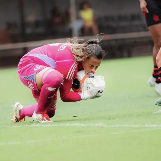 Viviane Holzel