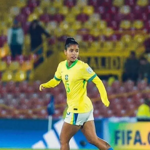 Ravena Antão Araújo