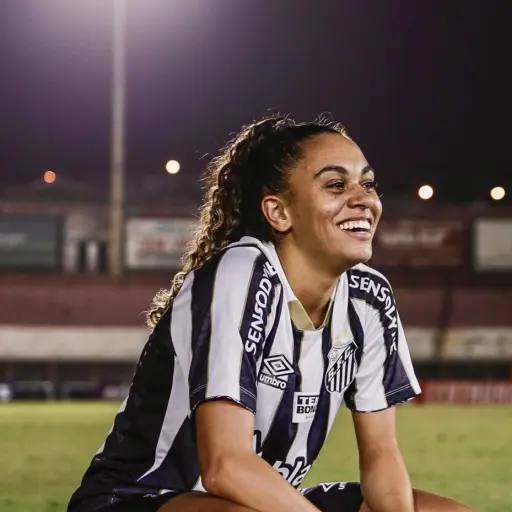 Lívia Claro Mathias
