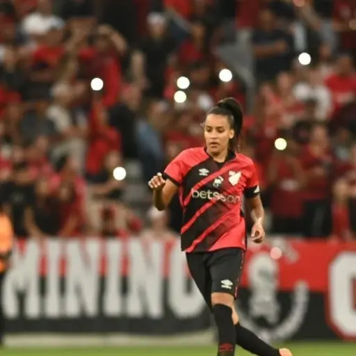 Nayara Rodrigues