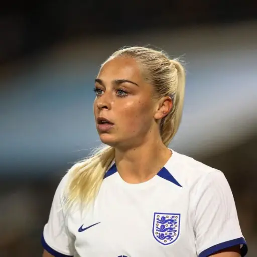 Poppy Pattinson