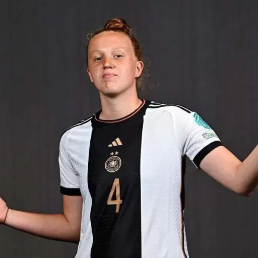 Laura Pucks
